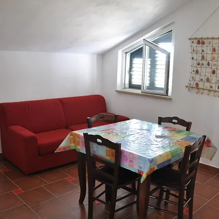 Апартаменты Basilicata Host To Host - Rainbow Марина-ди-Пистиччи