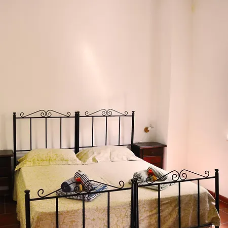 Basilicata Host To Host - Rainbow * מרינה די פיסטיצ'י